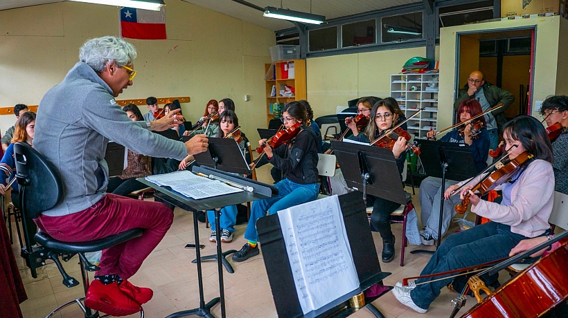 Orquesta Sinfónica Juvenil Los Lagos inicia ciclo de conciertos en Puerto Montt y Cochamó