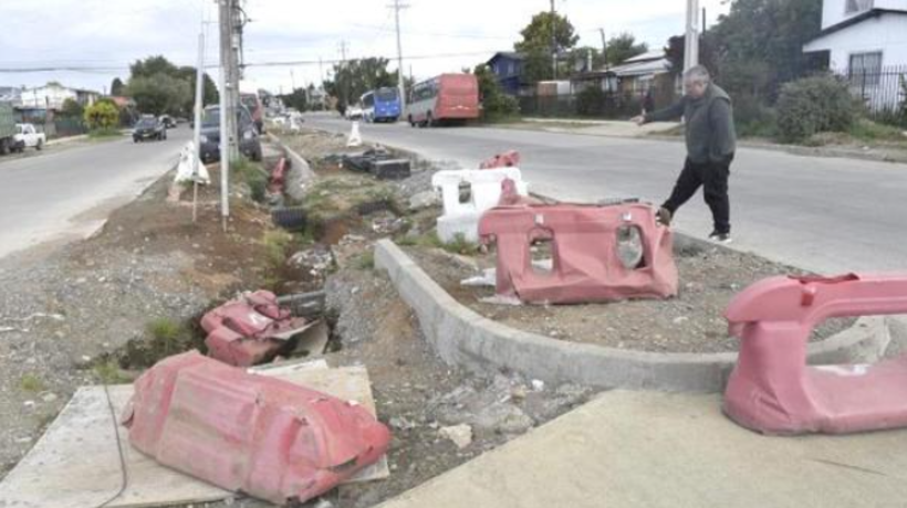 Vecinos acusan daños y abandono de obras viales en Valdivia