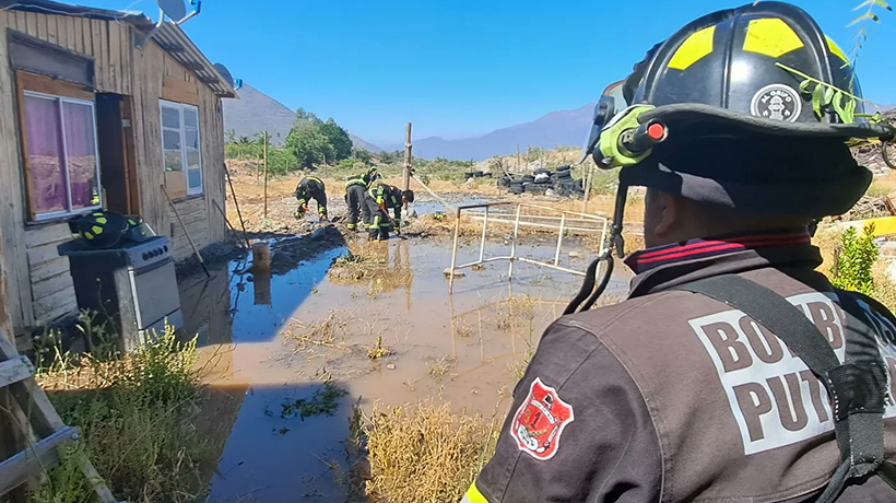 Piguchén: dos viviendas de adultos mayores resultaron afectas por desborde de río Putaendo