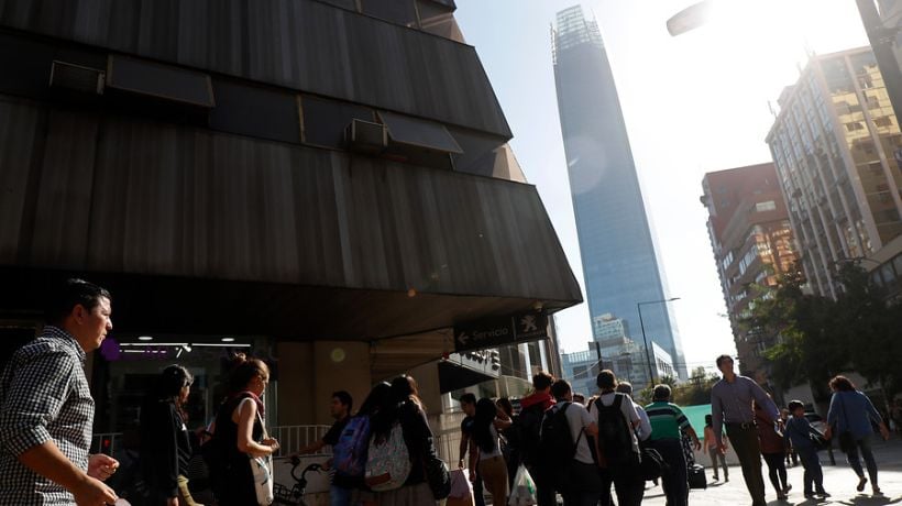 Desempleo registró 8,9% en el trimestre agosto-octubre
