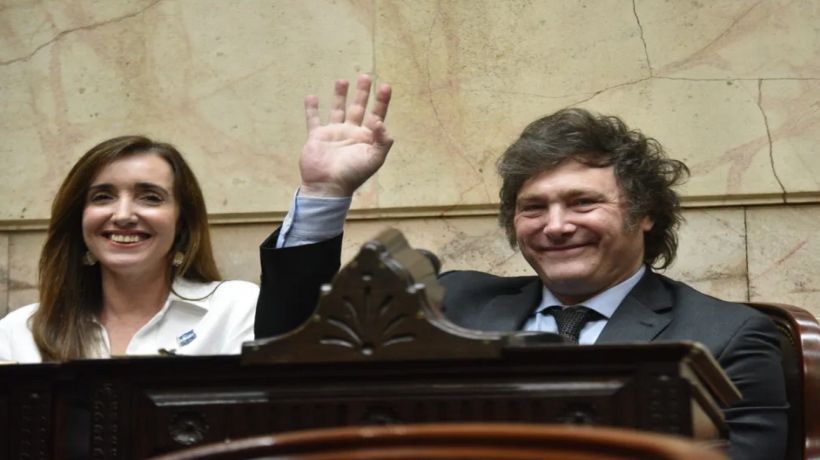 [VIDEO] Javier Milei fue proclamado presidente de Argentina por Cristina Fernández