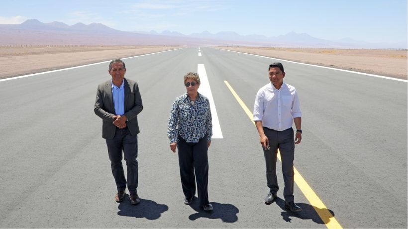 Ministra López presentó la modernización del aeródromo de San Pedro de Atacama