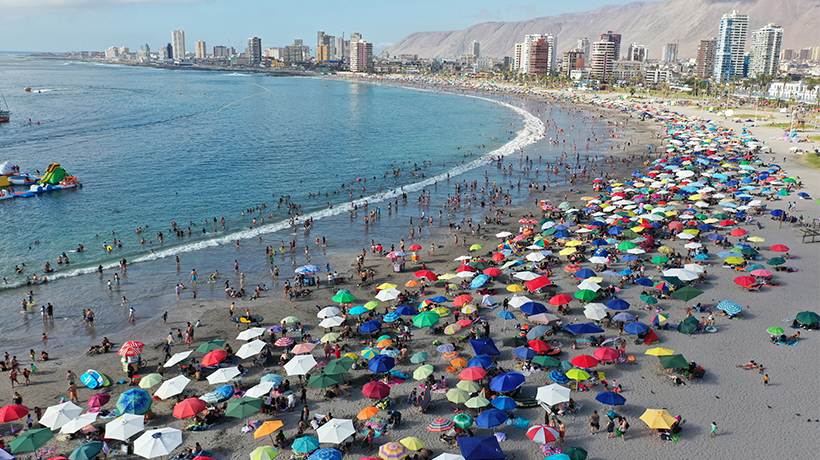 Aprueban un total de $52 millones de pesos para 13 asistentes turísticos en Iquique