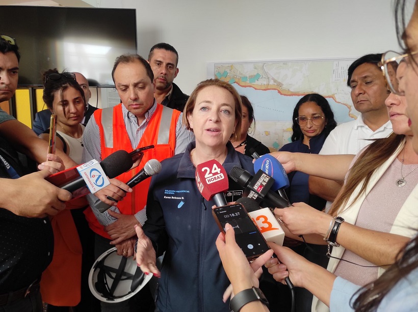 Delegada presidencial de Antofagasta: “Hubo una acción errática por parte de la empresa en cuanto a poder hacer la entrega del agua” Delegada presidencial de Antofagasta: “Hubo una acción errática por parte de la empresa en cuanto a poder hacer la entrega del agua”
