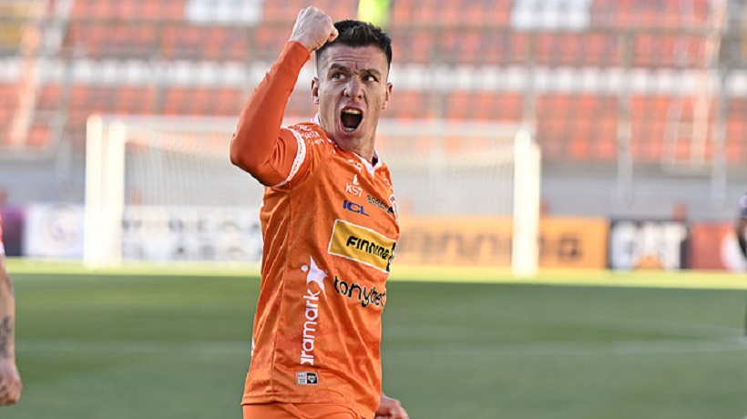 Delantero de Cobreloa Cristian Insaurralde elegido como el mejor jugador del Ascenso 2023