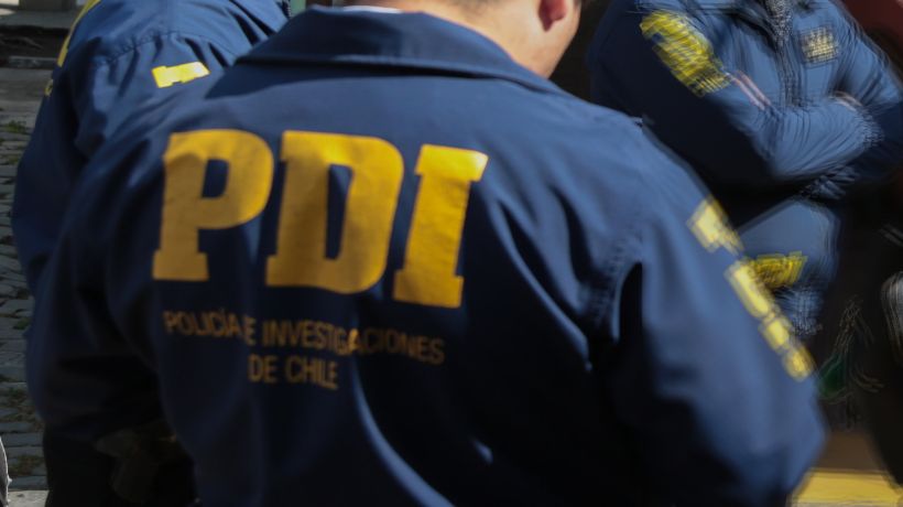 PDI allana edificio y detiene a dueños de constructora en Iquique investigados por fraude que supera los 240 mil millones de pesos