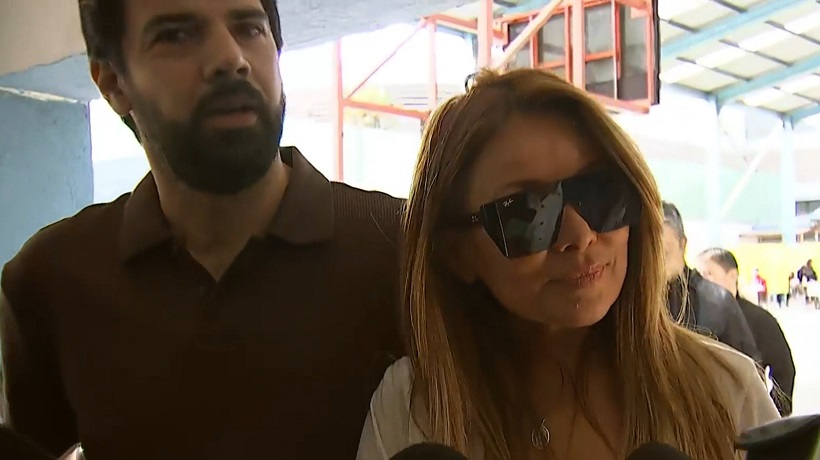 Cathy Barriga tras votar en Maipú: acusa persecución y hostigamiento de alcalde Vodanovic