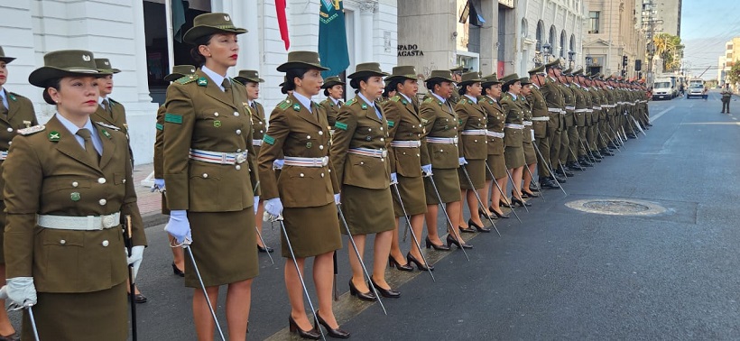 97 suboficiales de Carabineros egresaron después de dos años en perfeccionamiento en Antofagasta