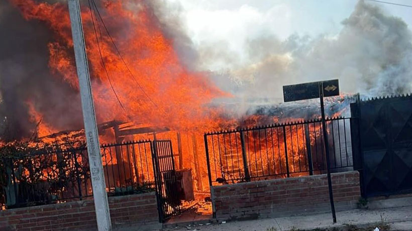 Al menos cinco personas damnificadas deja incendio en vivienda de Quillota