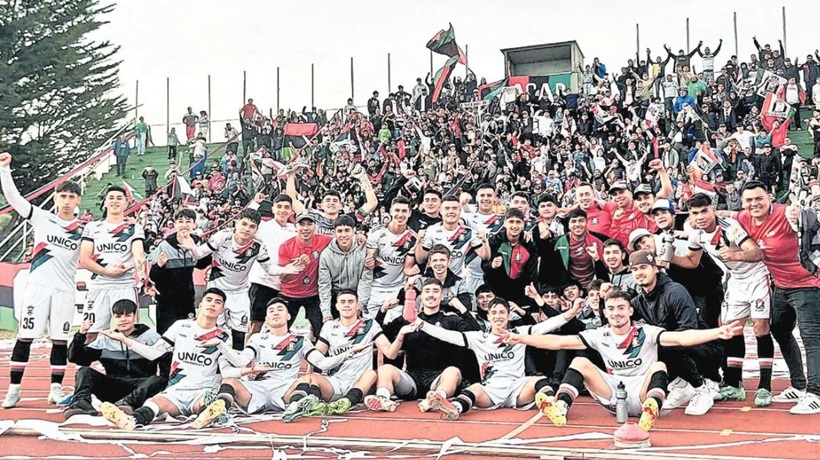 Lota Schwager se impuso de local y quedó con chances de ascenso y título previo a la última fecha de la Tercera B
