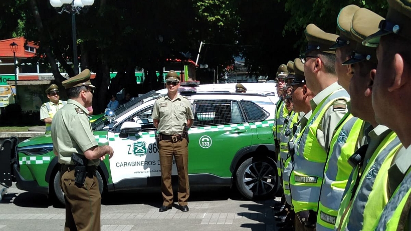 A seis comunas de Chiloé fueron destinados 20 nuevos carabineros A seis comunas de Chiloé fueron destinados 20 nuevos carabineros