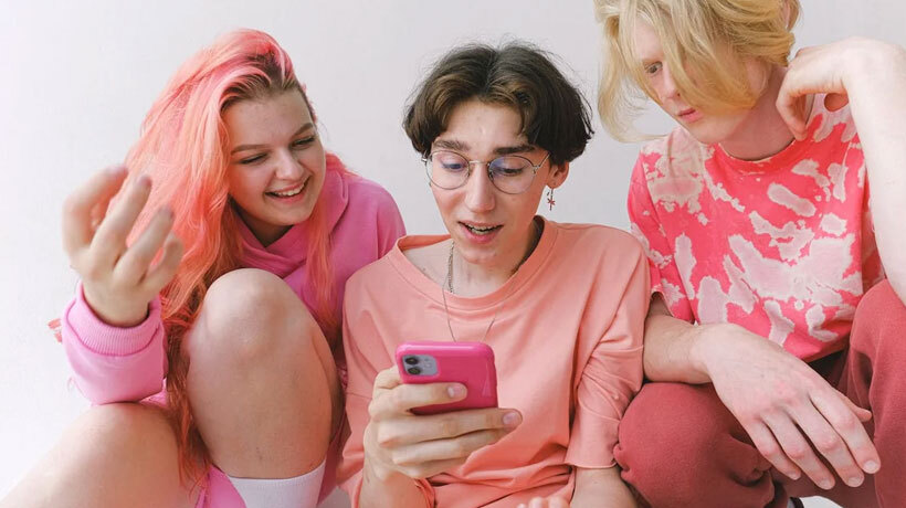 TikTok vs. Google: La Generación Z Cambia el Juego TikTok vs. Google: La Generación Z Cambia el Juego
