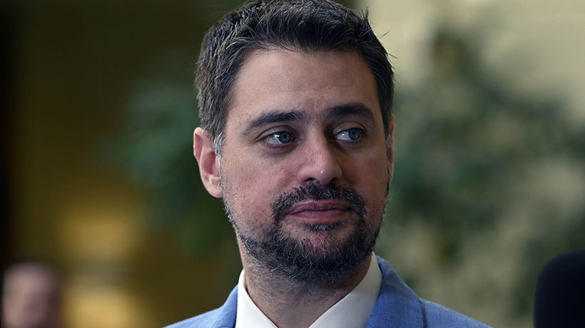 “Estas reuniones fueron un tremendo error”: Diputado PS califica a Zalaquett como “una persona oscura” “Estas reuniones fueron un tremendo error”: Diputado PS califica a Zalaquett como “una persona oscura”