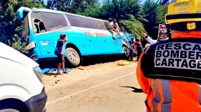 Ocho personas lesionadas y un fallecido deja grave accidente de bus en Cartagena