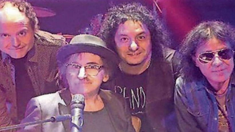 Toño Silva: "Es un tremendo honor. Estar en su nuevo disco fue una experiencia religiosa" Toño Silva: "Es un tremendo honor. Estar en su nuevo disco fue una experiencia religiosa"