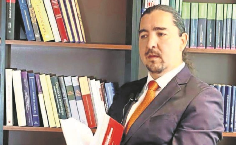 Defensa de Andrés Sutar y homicidio de influencer antofagastina : “El hecho de entregar su ubicación… no quiere decir que él sea el autor, eso debe probarlo la Fiscalía”