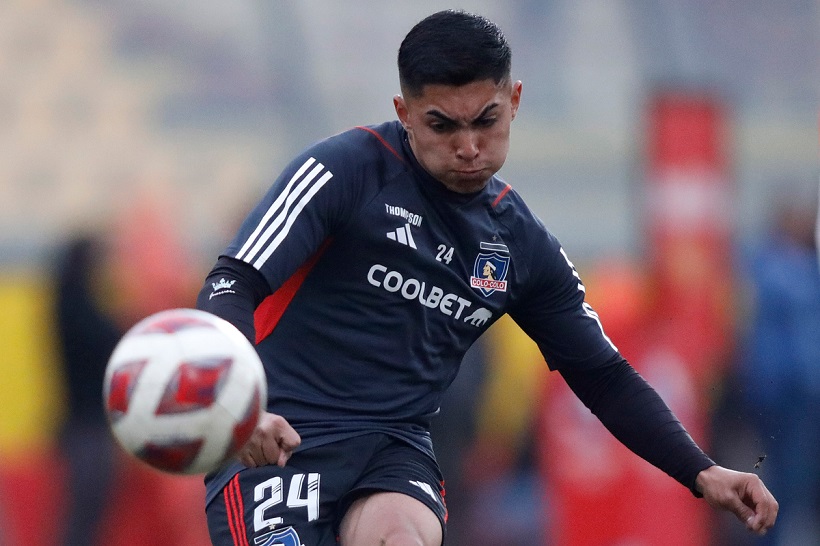 Jordhy Thompson presentado en Colo-Colo