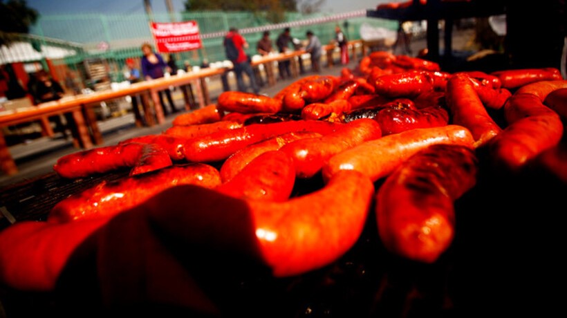 Paillaco volvió a romper el récord de la longaniza más larga del mundo