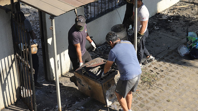Voluntarios por incendios en el Gran Valparaíso: conoce los puntos de vacunación contra el tétano Voluntarios por incendios en el Gran Valparaíso: conoce los puntos de vacunación contra el tétano