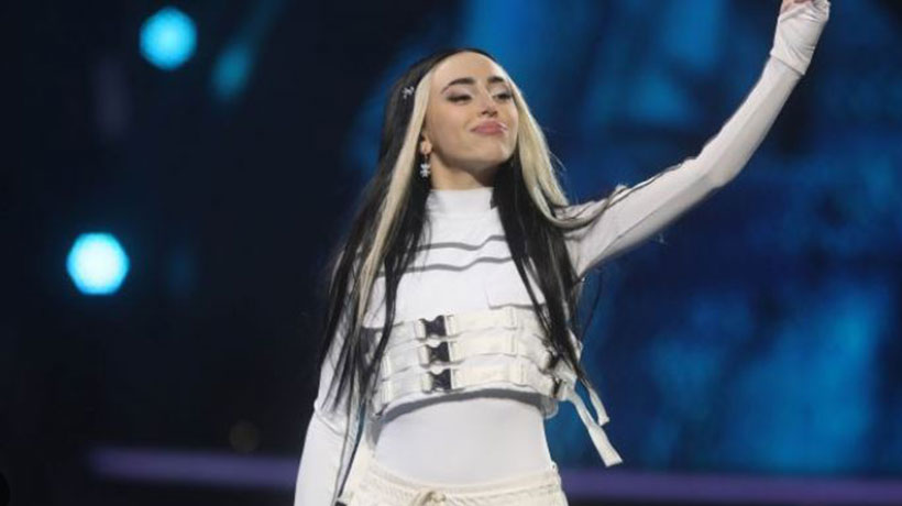 [VIDEO] ¿Se acabó el amor por Peso Pluma?: captan a Nicki Nicole de la mano con otro hombre