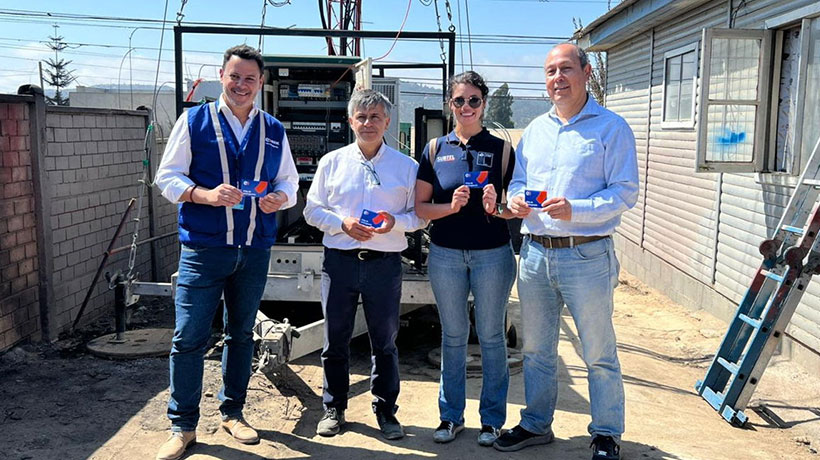 5.000 simcard y 600 celulares serán entregados a los damnificados por incendios en Valparaíso