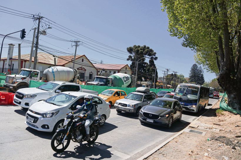 No se descarta restricción vehicular: avanzan coordinaciones por congestión vial que comenzará en marzo en el Gran Concepción