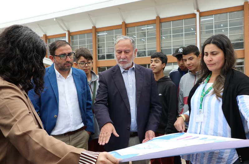 Escuela Alonkura de Hualpén renueva su infraestructura tras perder el techo por un temporal en 2022