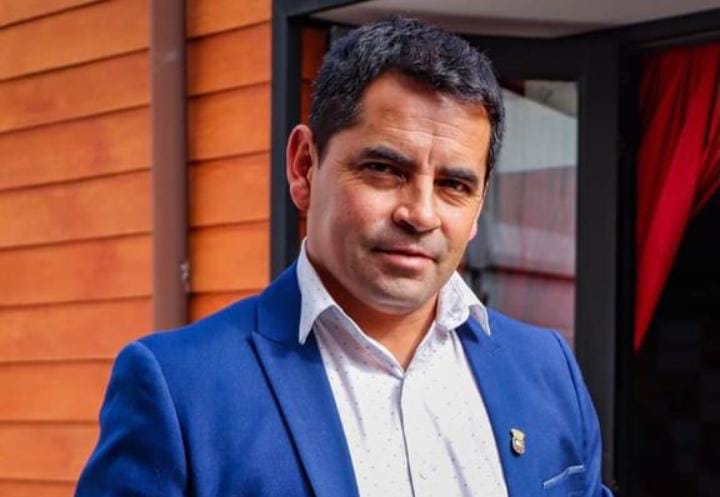 Tras el fallecimiento de Jorge Roa: Concejal Rodrigo Montero (PS) es elegido como nuevo alcalde de Florida