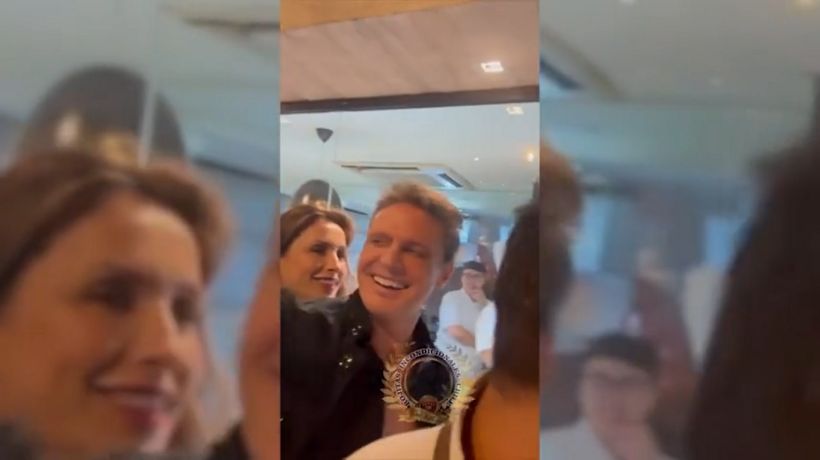 VIDEO] Luis Miguel comió junto a su novia en un restorán en Vitacura