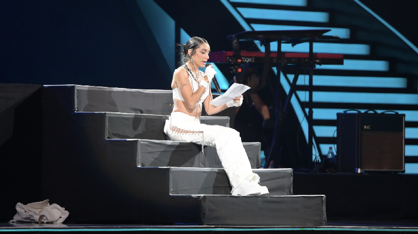 María Becerra se rompe al leer carta dedicada a los damnificados de Viña 2024: &quot;Fui testigo de los cerros quemados...&quot;