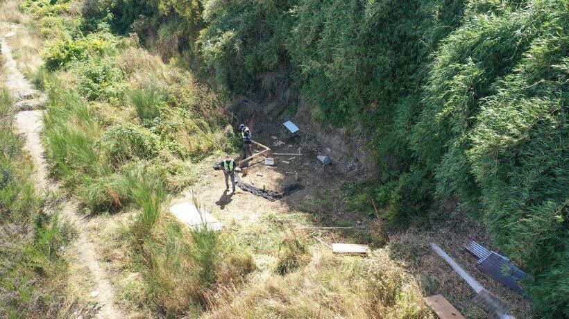 Monitoreo de Seguridad Pública detecta intento de toma en ladera de ex línea férrea