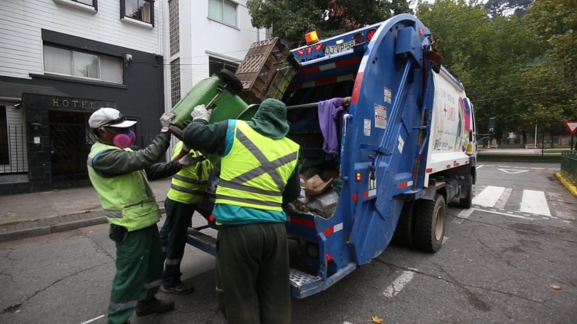 Municipalidad de Concepción autorizó modalidad de trato directo para extender servicio de recolección de la basura