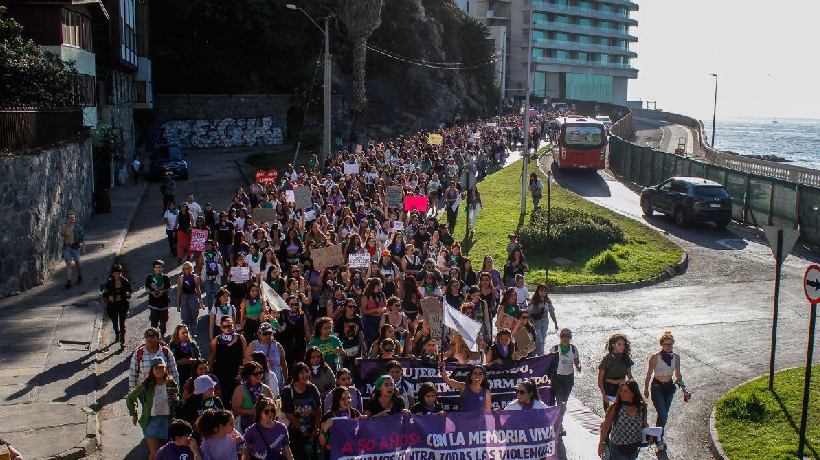 Video 8m Cientos De Mujeres Marcharon Por El Plan De Viña Del Mar 1289