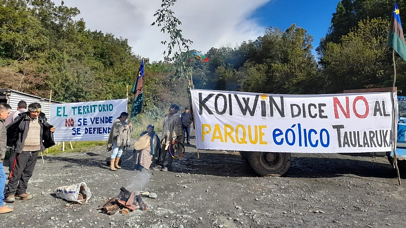 Comuneros cortaron camino en Chonchi en rechazo a proyecto de parque eólico