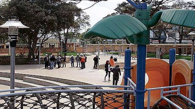 Construirán baños públicos en las plazas de Llolleo y San Antonio