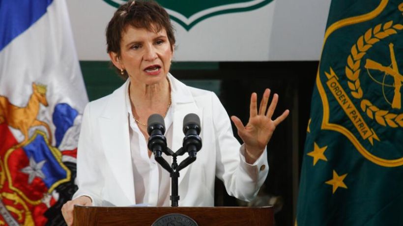 Ministra Tohá aseguró que "no parece una buena idea" desplegar militares en zonas urbanas