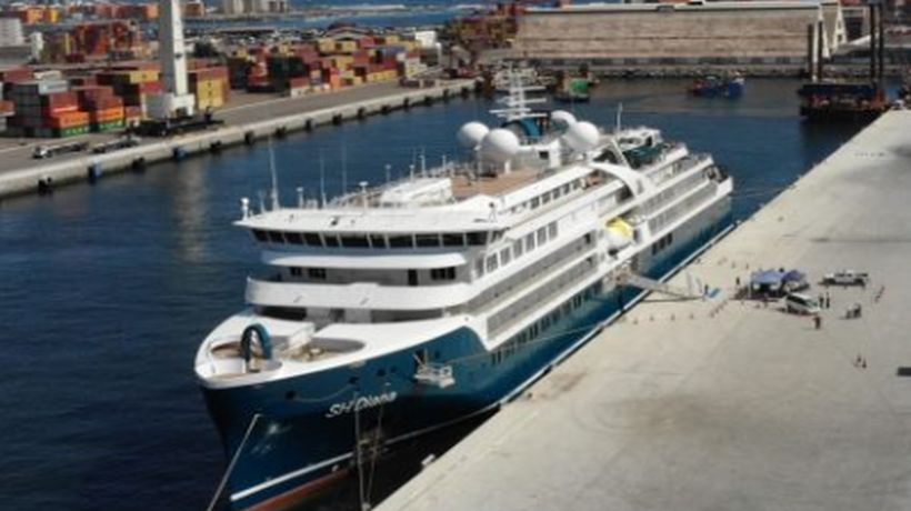 Puerto de Iquique recibió al crucero SH Diana con 176 pasajeros