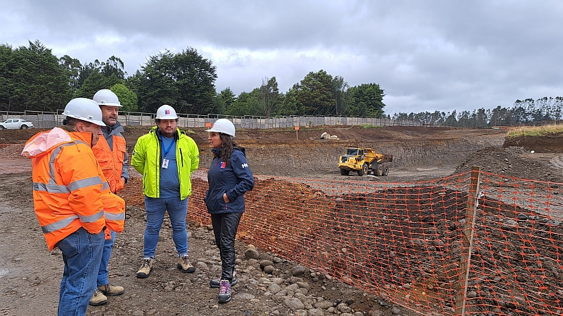 Iniciaron movimiento de tierras para el futuro Hospital de Puerto Varas