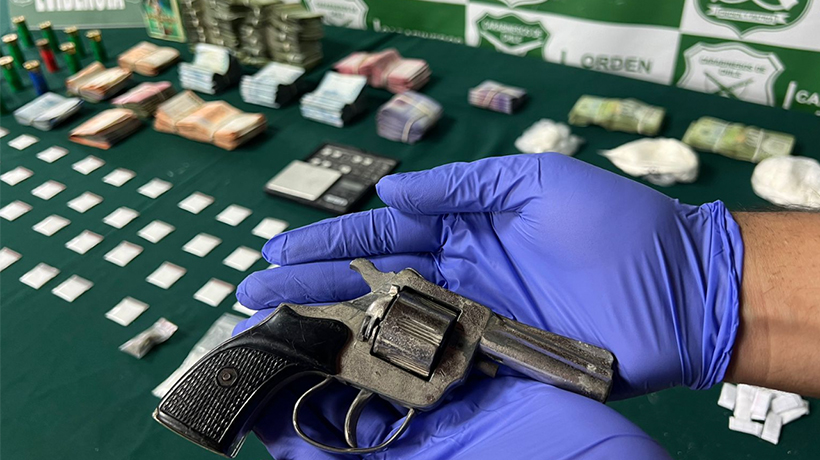 Dos sujetos resultaron detenidos por tráfico de drogas en San Antonio