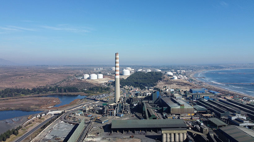 Exministro de Medio Ambiente resalta la disminución de dióxido de azufre en Puchuncaví: “Nunca más un peak de SO2”