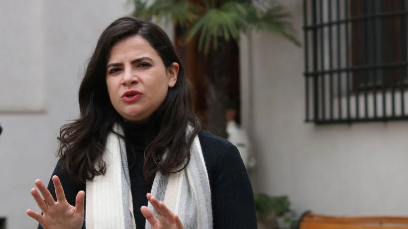 Ministra Orellana y video de alcalde de Laja besando a funcionaria: "Repudiamos estos hechos de violencia"