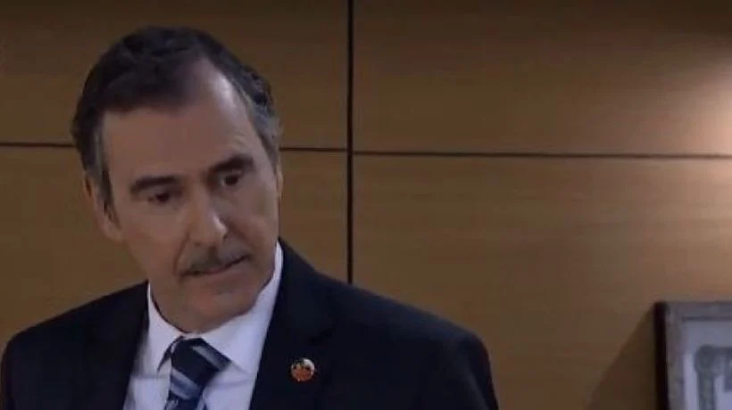 Hija de Claudia di Girolamo presentó querella por abuso sexual contra el actor Cristián Campos