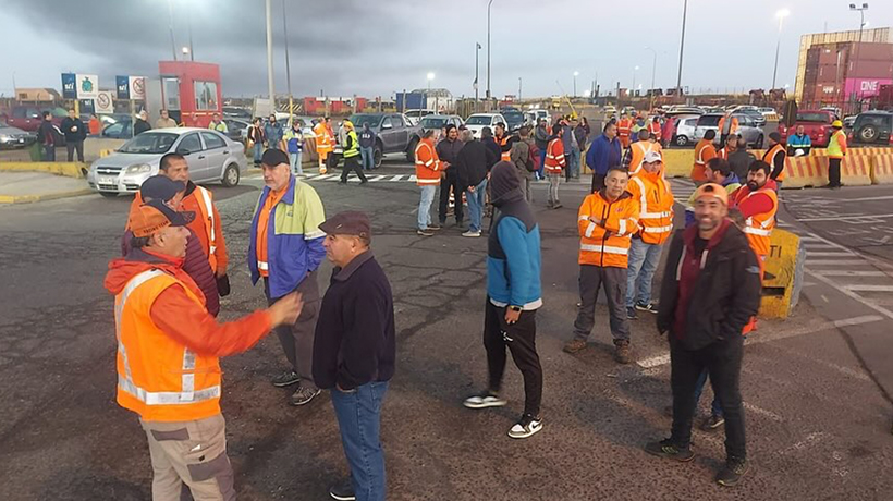 Barricadas se registran esta mañana en el acceso Nuevo al Puerto de San Antonio
