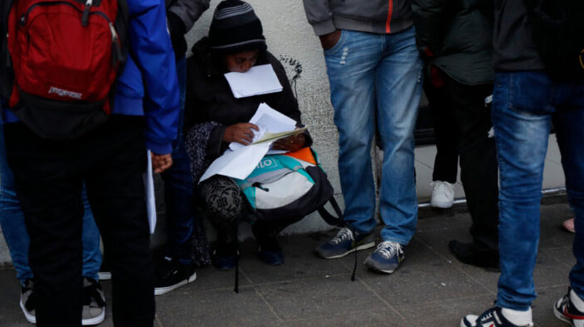 RN presenta proyecto de ley que tipifica como delito la contratación de extranjeros irregulares