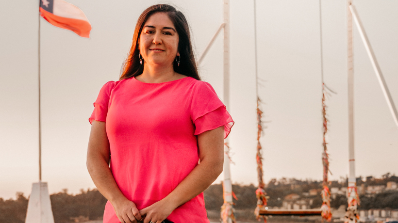 Ex convencional por el Biobío Paulina Veloso anuncia candidatura independiente para ser alcaldesa de Lota: busca patrocinios