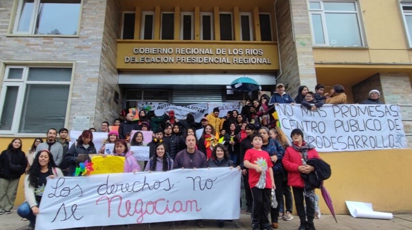 Amigos Autismo Valdivia exige centro de neurodesarrollo y derechos para personas autistas