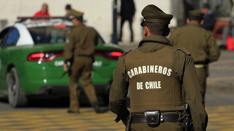 Delincuentes que se identificaron como miembros del "Tren de Aragua" atacaron escuela de Puente Alto