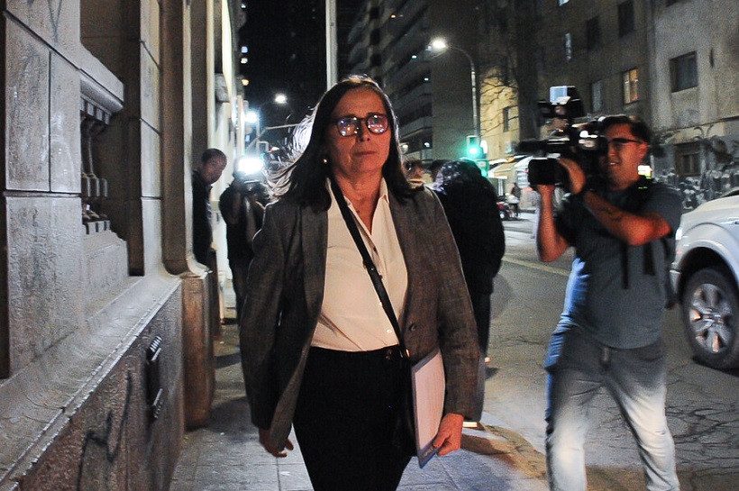 Tía de Miguel Crispi declara por segunda vez en caso Democracia Viva: “Yo no tenía la facultad, no elijo fundaciones…, solo los seremis”