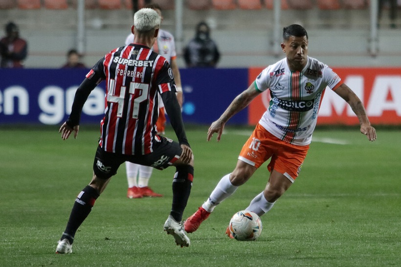 Cobresal eliminado de Copa Libertadores: Perdió 3-1 ante Sao Paulo en el Estadio 'Zorros del Desierto' de Calama Cobresal eliminado de Copa Libertadores: Perdió 3-1 ante Sao Paulo en el Estadio 'Zorros del Desierto' de Calama