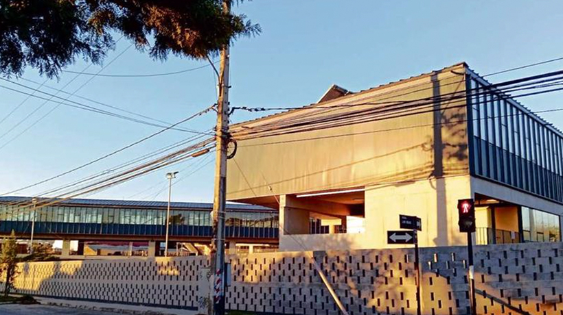 Por culpa de un ratón suspendieron las clases en el Instituto Bicentenario de San Antonio